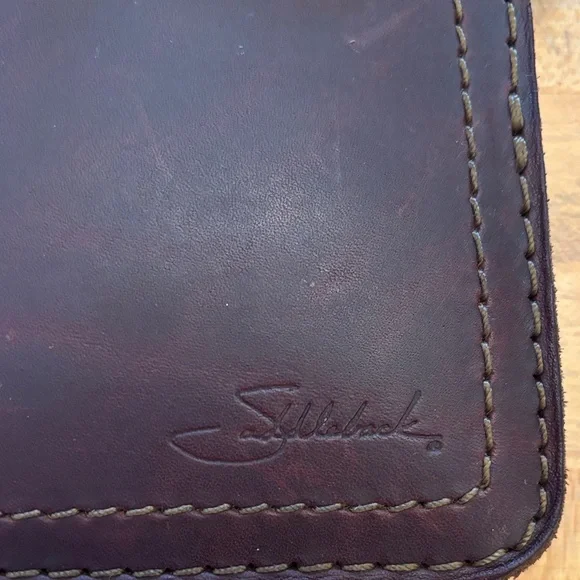 Saddleback Chestnut Brown Big Leather Wallet - Picture 2 of 8